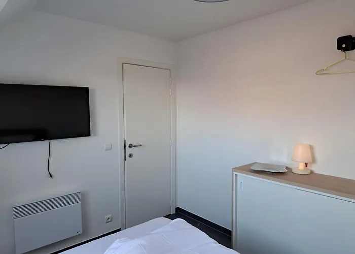 Apollo X With Seaview